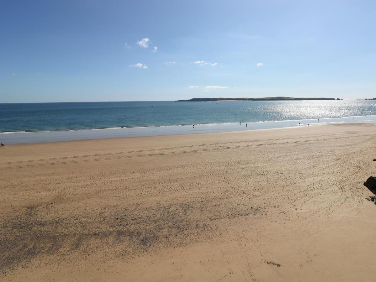 Sandtop Tenby Bagian luar foto